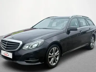 Gebraucht Mercedes E220 170 PS (125 kW) 2014 Schwarz Limousine
