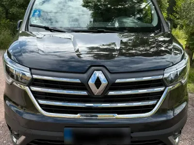 Gebraucht Renault Grand Espace 170 PS (125 kW) 2024 Schwarz Van / Kleinbus