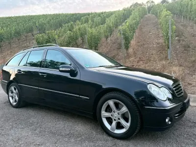 Gebraucht Mercedes C230 Avantgarde 204 PS (150 kW) 2006 Schwarz Kombi