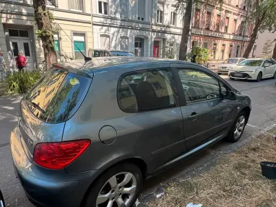 Gebraucht Peugeot 307 109 PS (80 kW) 2006 Grau Kleinwagen