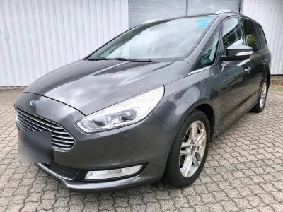 Gebraucht Ford Galaxy Titanium 241 PS (177 kW) 2017 Grau Van / Kleinbus