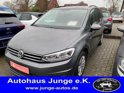 Grau Gebraucht 2018 VW Touran Van / Kleinbus | 15.990 € (Guter Preis)