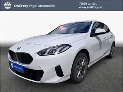 Neu BMW 116 Sport Line 122 PS (89 kW) 2026 Weiß Kleinwagen