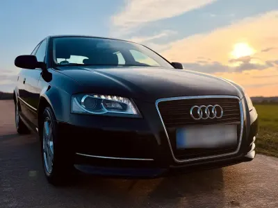 Gebraucht Audi A3 Ambiente 140 PS (102 kW) 2012 Schwarz Kleinwagen