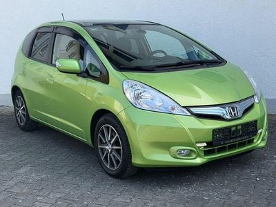 Second-hand Honda Jazz Exclusive 88 CP (64 kW) 2011 Verde Hatchback