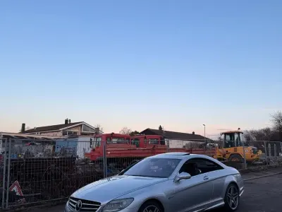 Gebraucht Mercedes CL63 AMG AMG 525 PS (386 kW) 2008 Silber Coupé