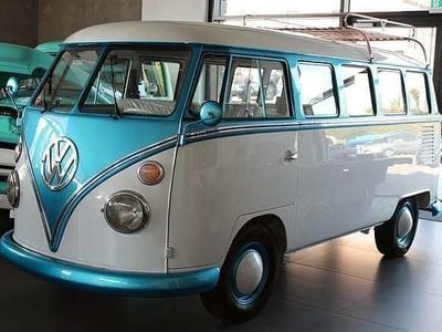 Blau metallic Gebraucht 1973 VW T1 Van | 65.900 €