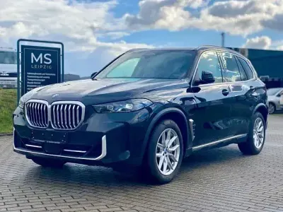 Używany BMW X5 Sport Line 489 KM (359 kW) 2024 Czarny SUV