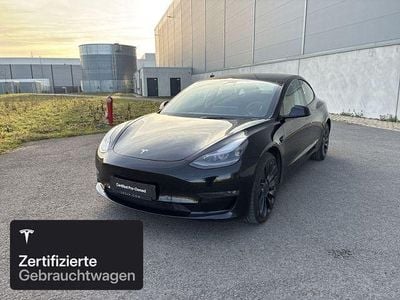 Schwarz Gebraucht 2021 Tesla Model 3 Performance Limousine | 30.600 € (Etwas zu teuer)