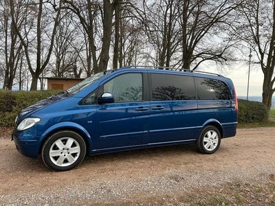 Usata Mercedes Viano 205 CV (150 kW) 2010 Blu Monovolume