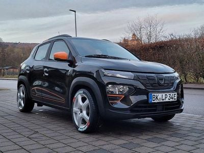 Schwarz Gebraucht 2022 Dacia Spring Kleinwagen | 9.480 € (Fairer Preis)
