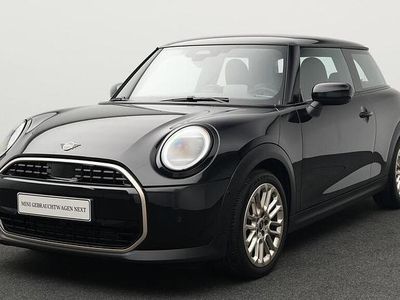 Usata Mini Cooper Favoured 156 CV (114 kW) 2024 Nero Utilitaria