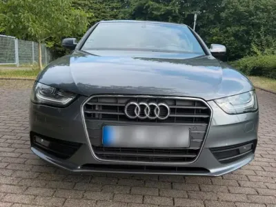 Gebraucht Audi A4 Ambition 120 PS (88 kW) 2012 Grau Limousine