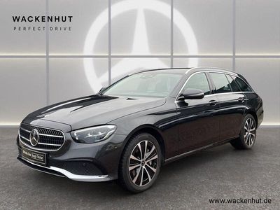 Grau Gebraucht 2023 Mercedes E300 Business Kombi | 35.790 €