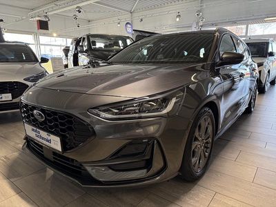 Magneticgrau Gebraucht 2024 Ford Focus ST-Line Kombi | 24.880 € (Fairer Preis)