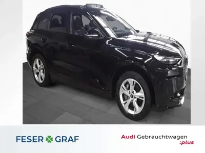 Gebraucht Audi Q6 e-tron Ambiente 284 kW (387 PS) 2024 Mythosschwarz metallic SUV