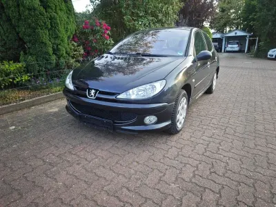 Gebraucht Peugeot 206 Filou 68 PS (50 kW) 2006 Schwarz Limousine