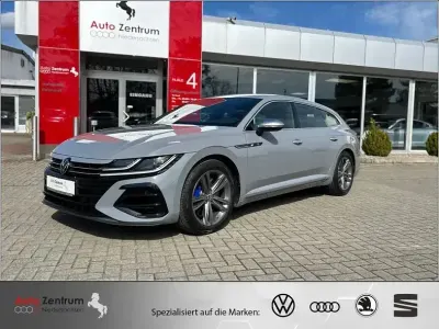 Usado VW Arteon R 320 CV (235 kW) 2024 Gris Familiar
