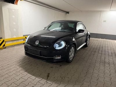 Gebraucht VW Beetle 105 PS (77 kW) 2012 Schwarz Kleinwagen