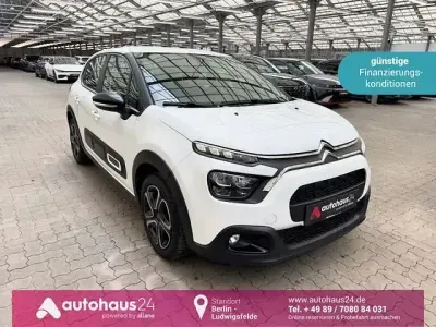 Używany Citroën C3 Feel 82 KM (60 kW) 2022 Biały Hatchback