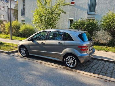 Second-hand Mercedes B170 116 CP (85 kW) 2006 Gri Monovolum