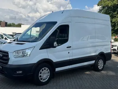 Gebraucht Ford Transit Trend 131 PS (96 kW) 2020 Weiß Van