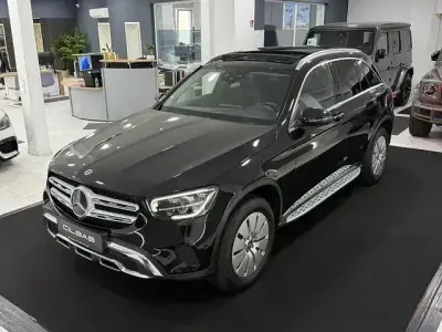 Gebraucht Mercedes GLC300e 116 PS (85 kW) 2021 Schwarz SUV