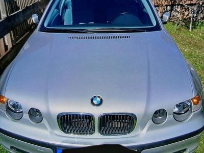 Gebraucht BMW 318 2001 Grau Coupé