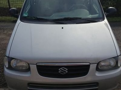 Gebraucht Suzuki Alto Club 63 PS (46 kW) 2004 Silber metallic Kleinwagen
