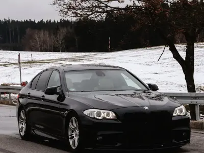Gebraucht BMW 530 272 PS (200 kW) 2012 Schwarz Limousine