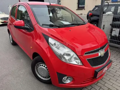 Gebraucht Chevrolet Spark LS 68 PS (50 kW) 2011 Rot Kleinwagen