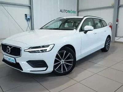 Usata Volvo V60 Momentum 197 CV (144 kW) 2022 Bianco Station wagon