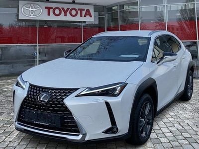 Second-hand Lexus UX 250h 184 CP (135 kW) 2022 Alb SUV