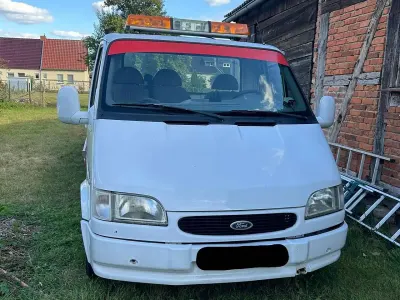 Occasion Ford Transit 86 ch (63 kW) 1995 Blanc Van