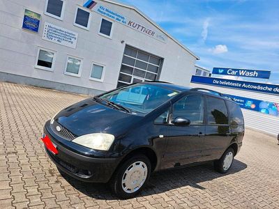 Second-hand Ford Galaxy 116 CP (85 kW) 2002 Negru Monovolum