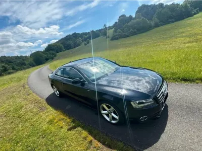Gebraucht Audi A5 Comfort 160 PS (117 kW) 2010 Coupé