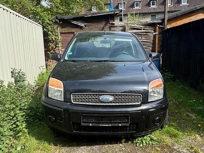Second-hand Ford Fusion 100 CP (73 kW) 2010 Negru Hatchback