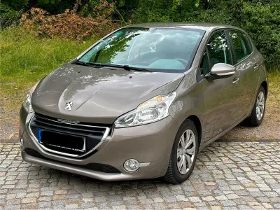 Gebraucht Peugeot 208 95 PS (69 kW) 2013 Grau Kleinwagen