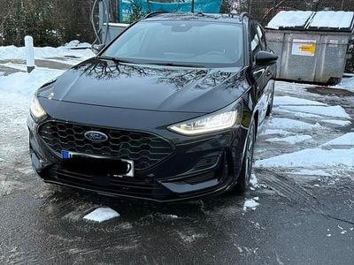 Schwarz Gebraucht 2023 Ford Focus ST-Line X Kombi | 19.000 € (Guter Preis)