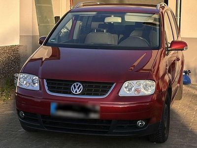 Usata VW Touran Highline 116 CV (85 kW) 2005 Rosso Monovolume