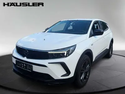 Gebraucht Opel Grandland X 131 PS (96 kW) 2022 Jade weiß (uni) SUV