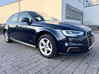 Blau Gebraucht 2020 Audi A3 Limousine | 19.970 € (Guter Preis)