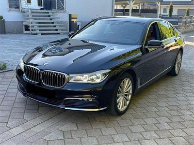 Gebraucht BMW 730 Performance 265 PS (194 kW) 2016 Schwarz Limousine