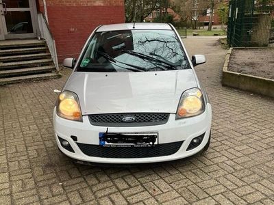 gebraucht Ford Fiesta 