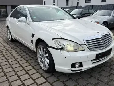Brugt Mercedes S350 272 HK (200 kW) 1986 Hvid Sedan