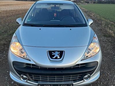 Gebraucht Peugeot 207 88 PS (64 kW) 2006 Grau Kleinwagen