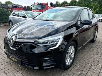 Gebraucht Renault Clio V 101 PS (74 kW) 2020 Schwarz Limousine