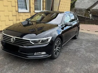 Gebraucht VW Passat Highline 150 PS (110 kW) 2018 Schwarz Kombi