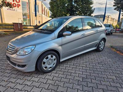 Mercedes B180