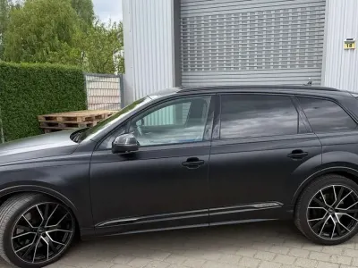 Gebraucht Audi SQ7 435 PS (319 kW) 2020 Schwarz SUV